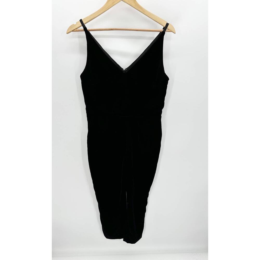 Banana Republic Womens Black Velvet Jumpsuit Size 4‎ Sleeveless Cropped Minimal
